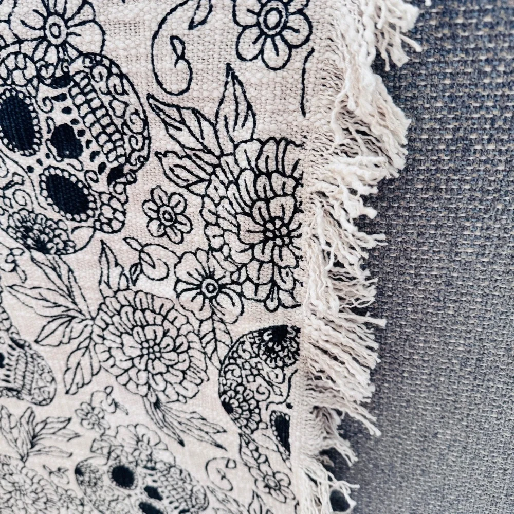 Mortar & Bone SKULLS Day of the Dead Black White 50 X 70 Knit Throw Blanket
